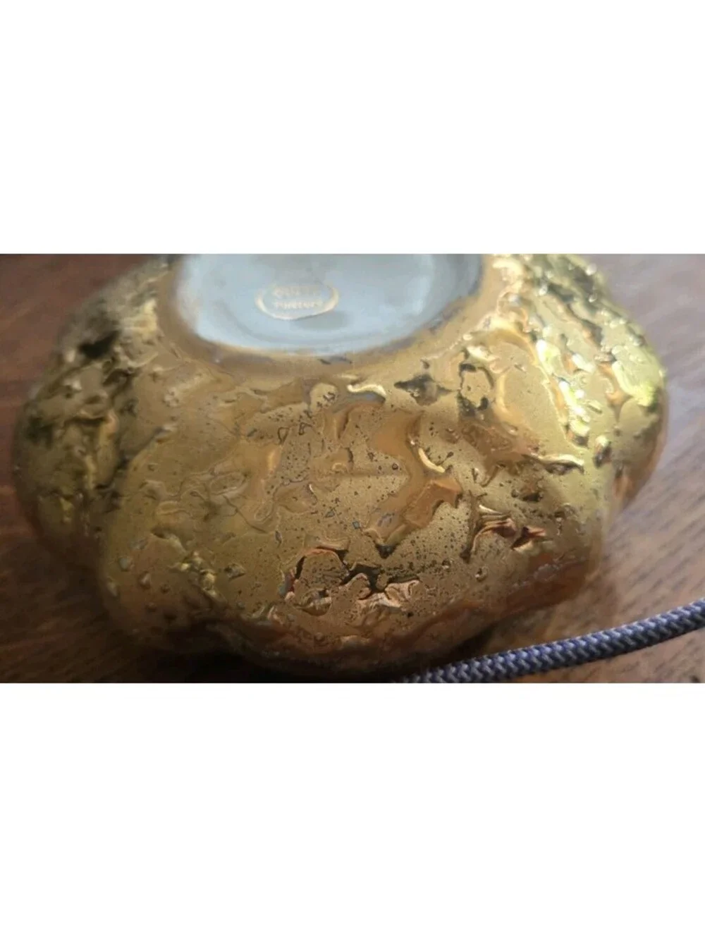 Queen Pottery 22 Kt Weeping Gold 6